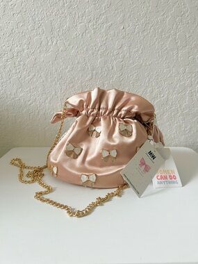 NWT Satin Bow Drawstring Crossbody Bag in Blush Pink